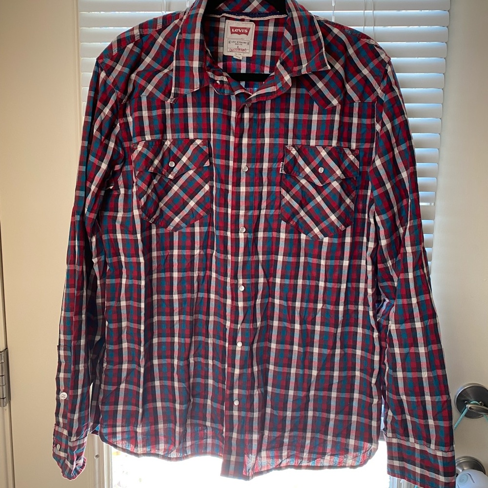 Levi’s snap button western